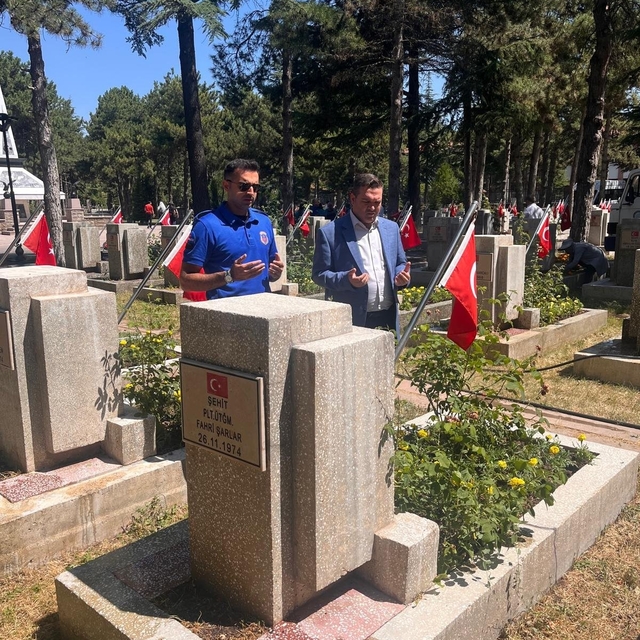 Eskişehir'de şehitleri anma programı gerçekleştirildi