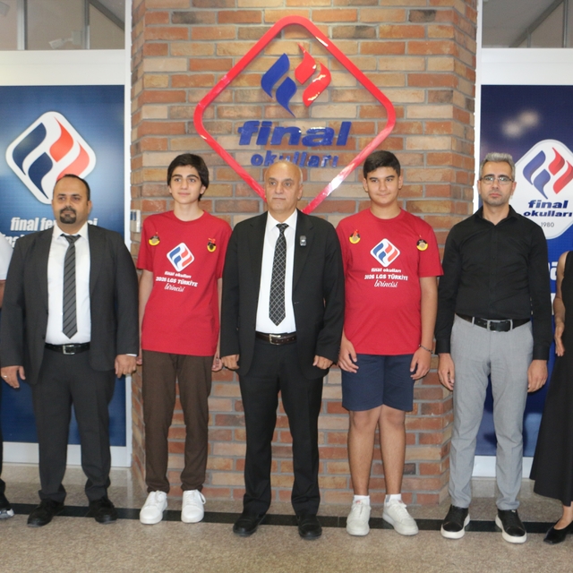 Diyarbakır Final Ortaokulu'ndan LGS'de çifte Türkiye birinciliği
Öğrenciler...