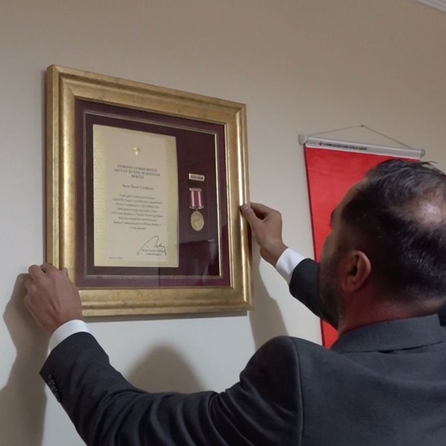 15 Temmuz gazisi kara geceyi anlattı
Gazi Özcan Çetinkaya: "Bizler kendimiz...