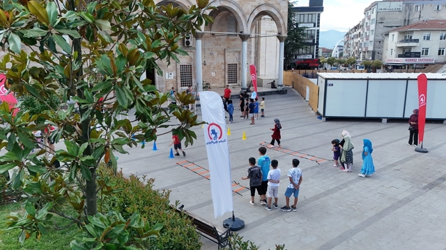 Kur'an kursu öğrencileri sporla buluştu