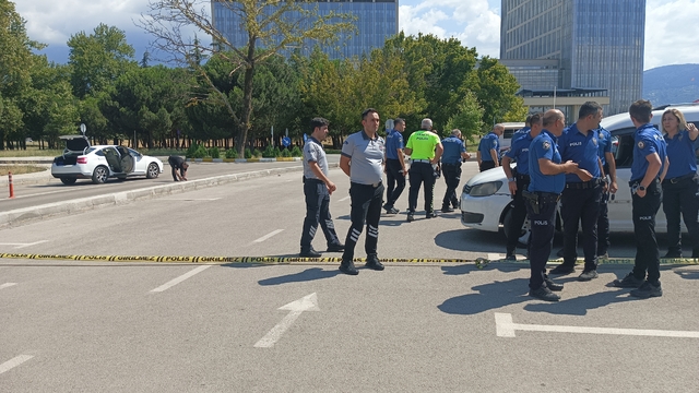 Boşanma davası sonrası adliye otoparkında pompalı tüfek ve tabancalı kavga; 5 gözaltı