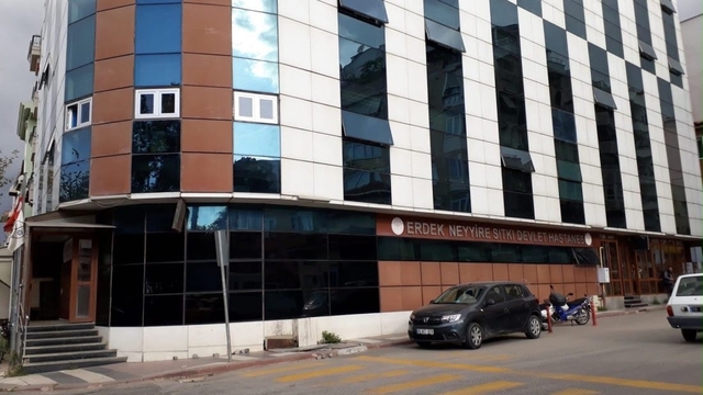Erdek'te denize giren kadın kurtarılamadı