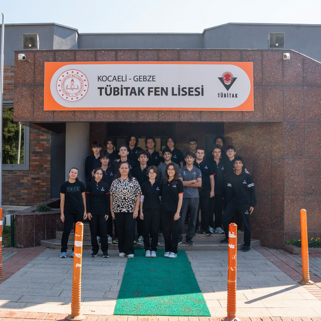 TÜBİTAK Fen Lisesi, yüzde 1'lik dilimden 90 öğrenci kabul edecek