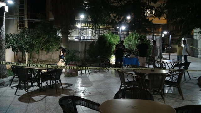 Boşanma aşamasındaki eşini silahla ağır yaraladı