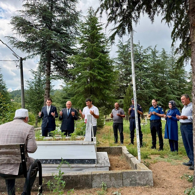 Hisarcık'ta 15 Temmuz'un 10. yılında şehitlik ziyareti