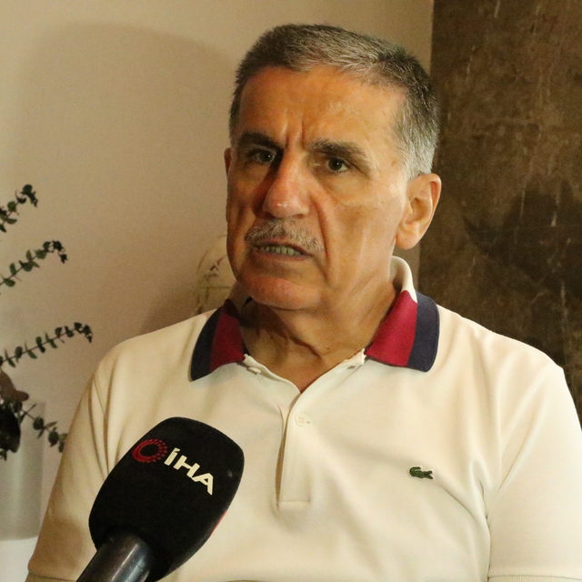 FETÖ, hain amacına ulaşmak için sınırdaki askeri çekmiş
Dönemin Hatay Valis...