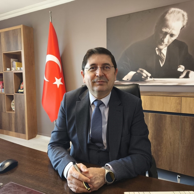 Bora Zor'dan 15 Temmuz'da Demokrasi ve Birlik mesajı