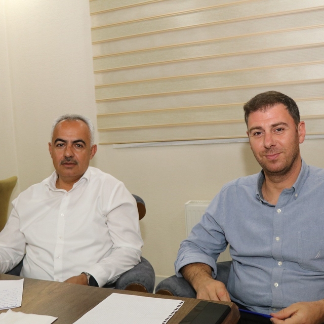 Başkan Çelebi basın mensuplarıyla bir araya geldi: Oltu'nun geleceği masaya...