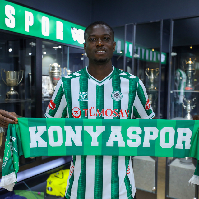 Konyaspor, Ebrima Colley'i renklerine bağladı