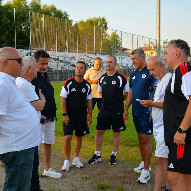 Fethiyespor sahaya indi