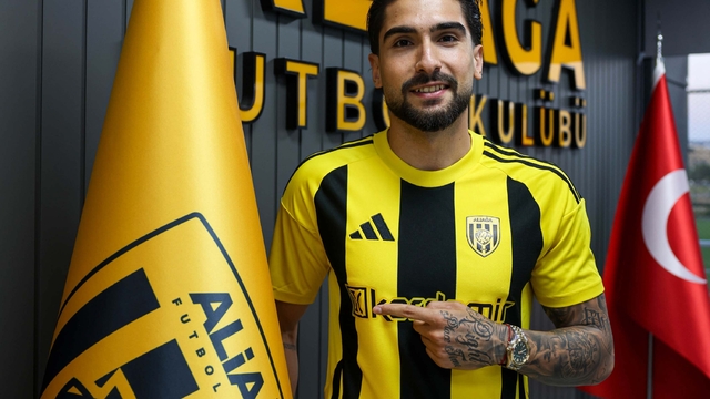 Aliağa FK'dan savunmaya takviye