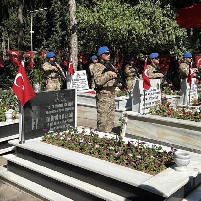Trakya'da şehitler mezarları başında anıldı
