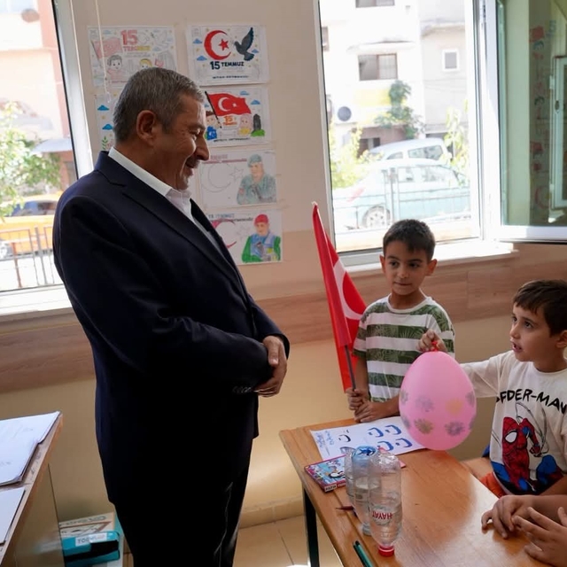 Başkan Bozkurt, TÜGVA'da gençlerle buluştu