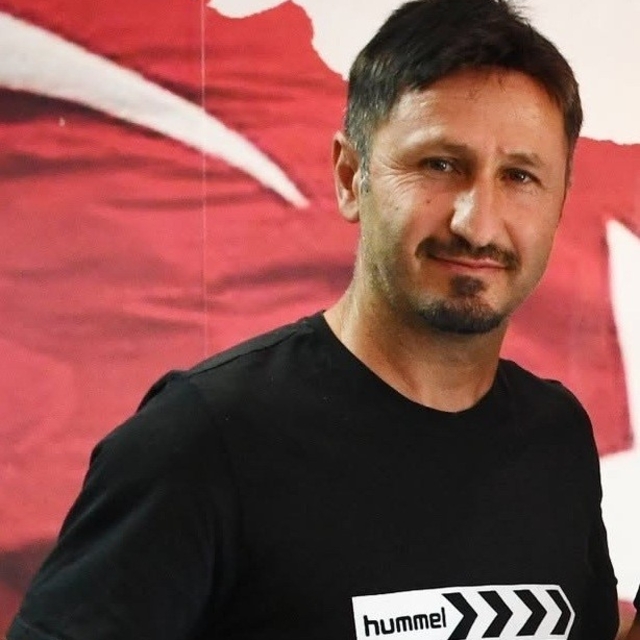 Talas Belediyespor'da ayrılık
Antrenör Uğur Bozkurt: "Her gün hikayenin bir...