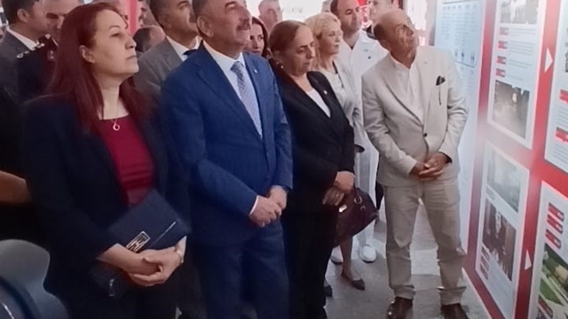 Zonguldak'ta 15 Temmuz sergisi ve anı merkezi ziyarete açıldı