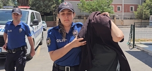 Hemşire kıyafetiyle bebek kaçırmaya çalıştığı iddia edilen şüpheli adliyede