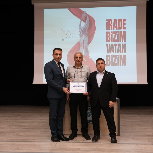 Tarihi açıdan 15 Temmuz'un önemi BAÜN'de konuşuldu