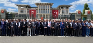 "Hain darbe girişimi unutulmadı, unutturulmayacak"