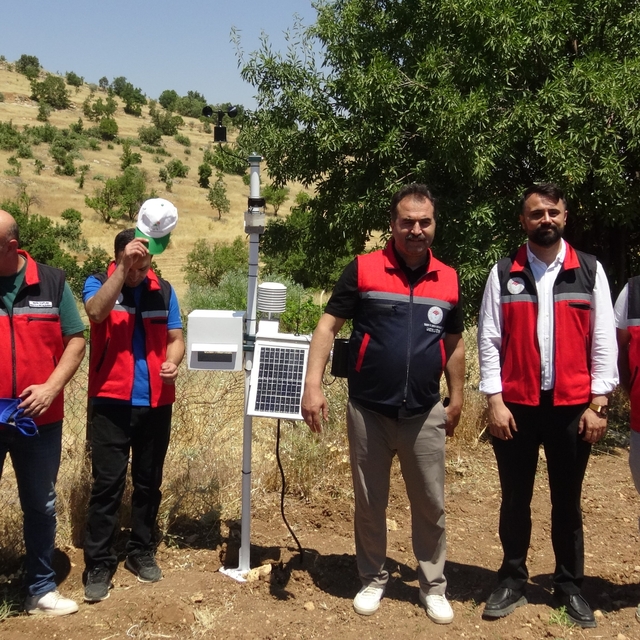 Batman'da bağ ve Antep fıstığı bahçelerine "tahmin ve erken uyarı sistemi"...
