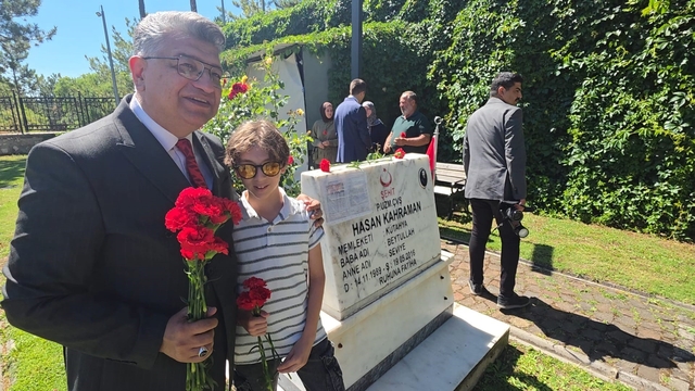 Şehit babasına her karne dönemi sözünü tutuyor
Gökalp'in duygulandıran geleneği