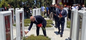 Çanakkale Şehitler Abidesi'nde 15 Temmuz şehitleri dualarla anıldı