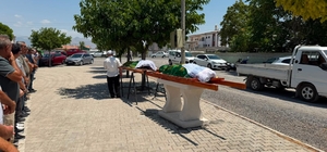 Cinayete kurban giden anne ve kızına acı veda