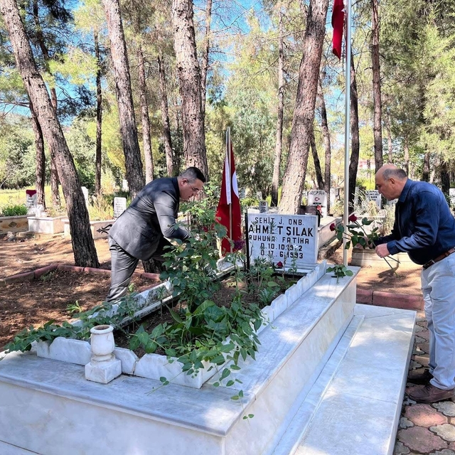 15 Temmuz'da şehide vefa ziyareti