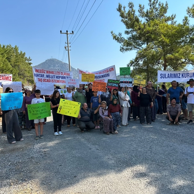 Gazipaşa'da taş ocağı planı mahalleliyi sokağa döktü
Pankartlarla bir araya...