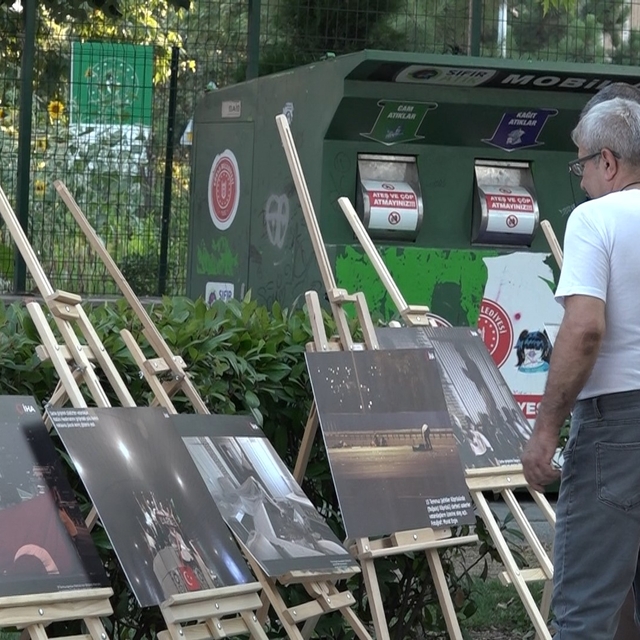 Gürsu'da 15 Temmuz'un unutulmaz kareleri vatandaşlarla buluştu
Gürsu'da 15...