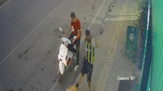 Kediye şiddet kamerada