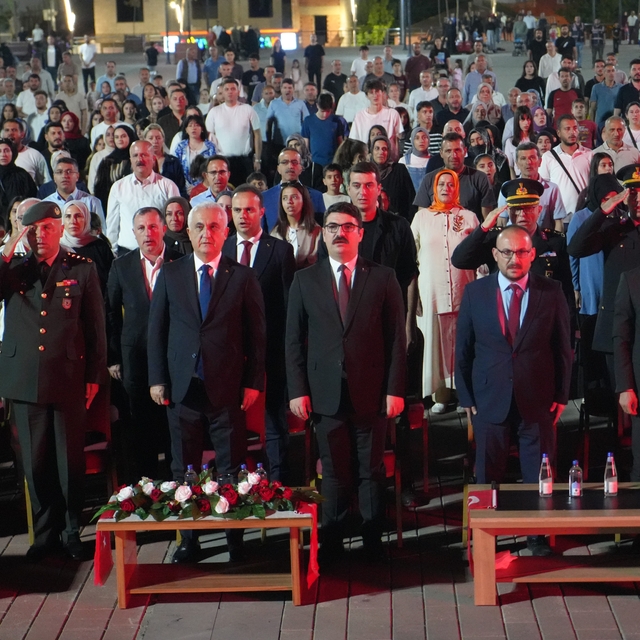 Muş'ta "15 Temmuz Demokrasi ve Milli Birlik Günü" etkinlikleri düzenlendi