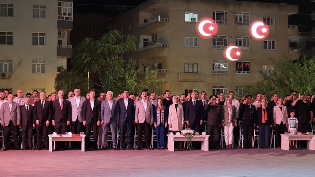 Mardin'de 15 Temmuz Demokrasi ve Milli Birlik Günü anma programı düzenlendi