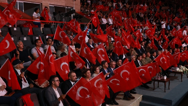 Hatay'da 15 Temmuz anma programında vatandaşlar tek yürek oldu