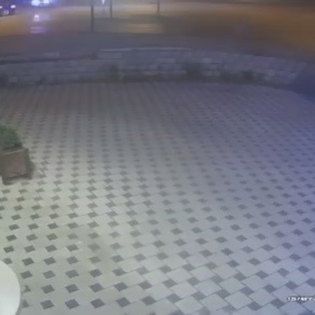 Işık ihlali kaza getirdi, o anlar kamerada