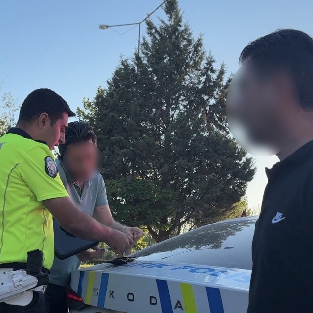 Eskişehir'de kaza yapan sürücü 2.74 promil alkollü çıktı