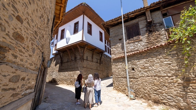 İzmir'in tarihi mirasına koruma kalkanı