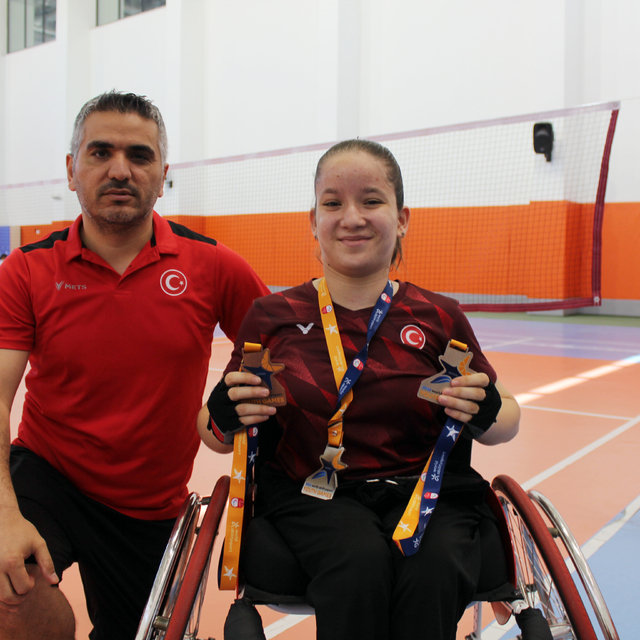Milli para badmintoncu Tuğba: Hedefim uluslararası yarışmalarda derece yapm...