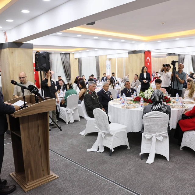 Erzincan'da şehit aileleri ve gaziler onuruna yemek programı düzenlendi