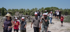 Satranç ustaları Pamukkale ve Hierapolis'e hayran kaldı