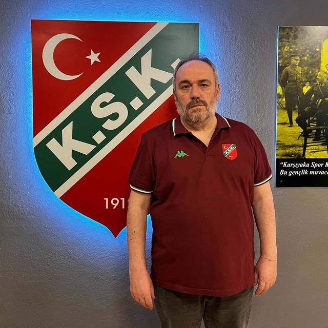 Karşıyaka'da Ahmet Kandemir beklemede