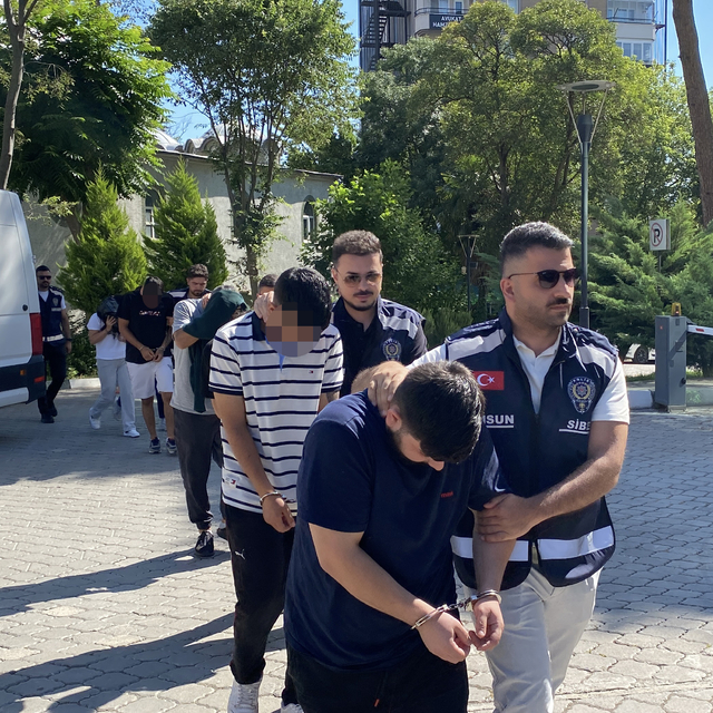 Samsun merkezli 4 ilde dolandırıcılık operasyonu; 7 gözaltı