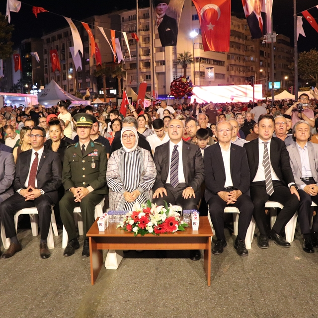 15 Temmuz şehitleri Denizli'de çeşitli etkinliklerle anıldı