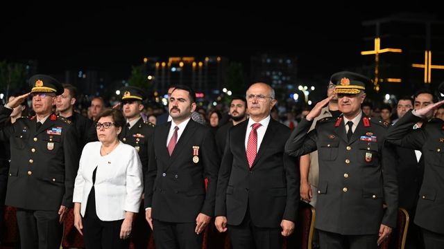 Başkan Er: "15 Temmuz, milletimizin iman ve cesaretle yazdığı demokrasi destanıdır"