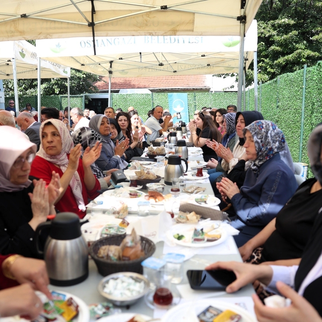 Başkan Aydın'dan spor yatırımlarına güçlü vurgu
Osmangazi'de yatırımlar hız...