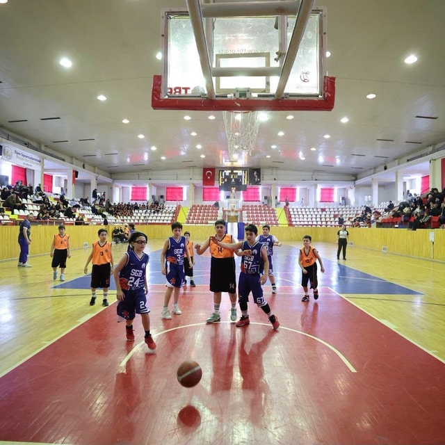 Sivas Gücü Belediyespor'dan 4 kategoride 4 derece