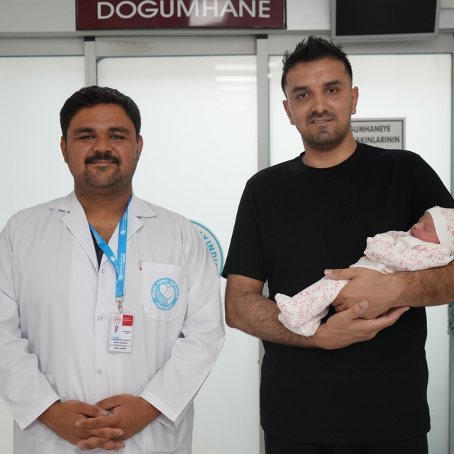 Normal doğum için 503 kilometre katetti
İlk doğumunu sezaryenle yaptı, ikin...
