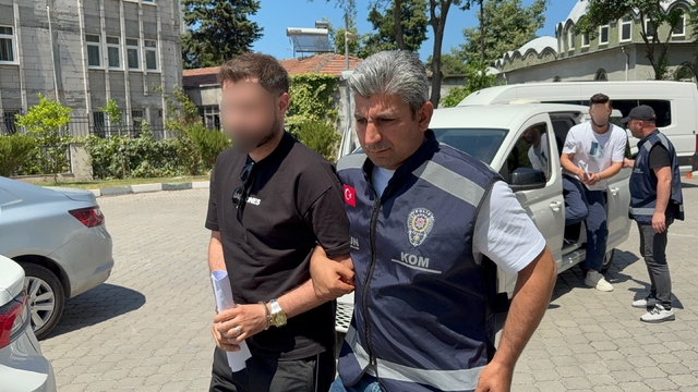 Samsun'da 1 milyonu aşkın kaçak makarona 2 gözaltı