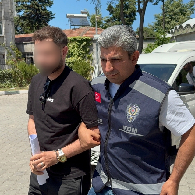 Samsun'da 1 milyonu aşkın kaçak makarona 2 gözaltı
