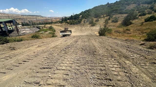 Tavşanlı'da orman yangınlarına karşı güvenlik şeridi oluşturuldu