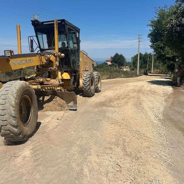 Düzce'de köylerde alt yapı çalışmaları sürüyor